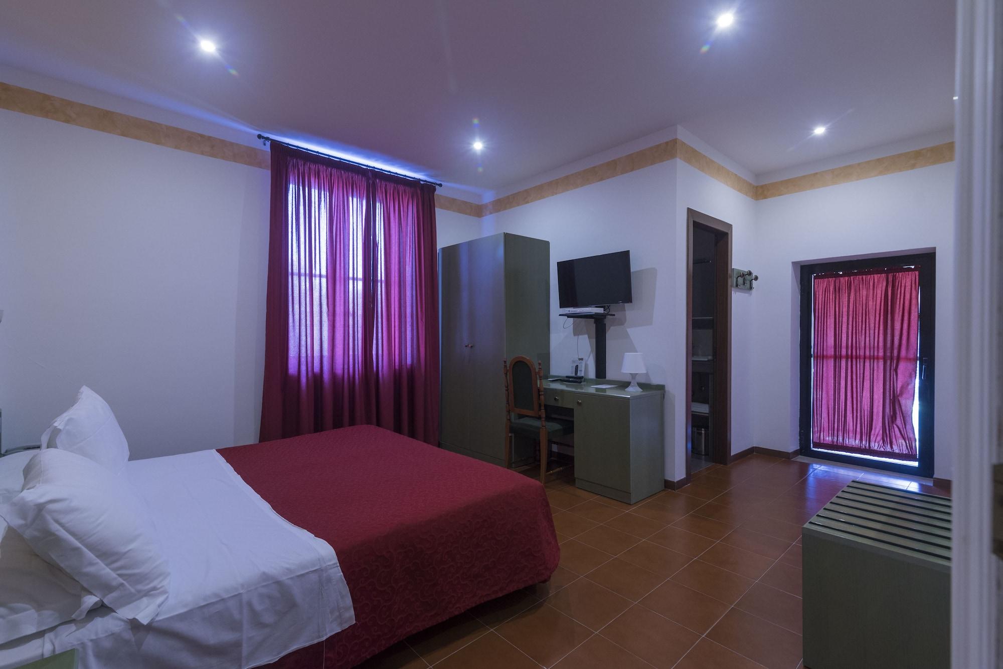 Hotel Villa Del Cardinale Norma Exteriör bild