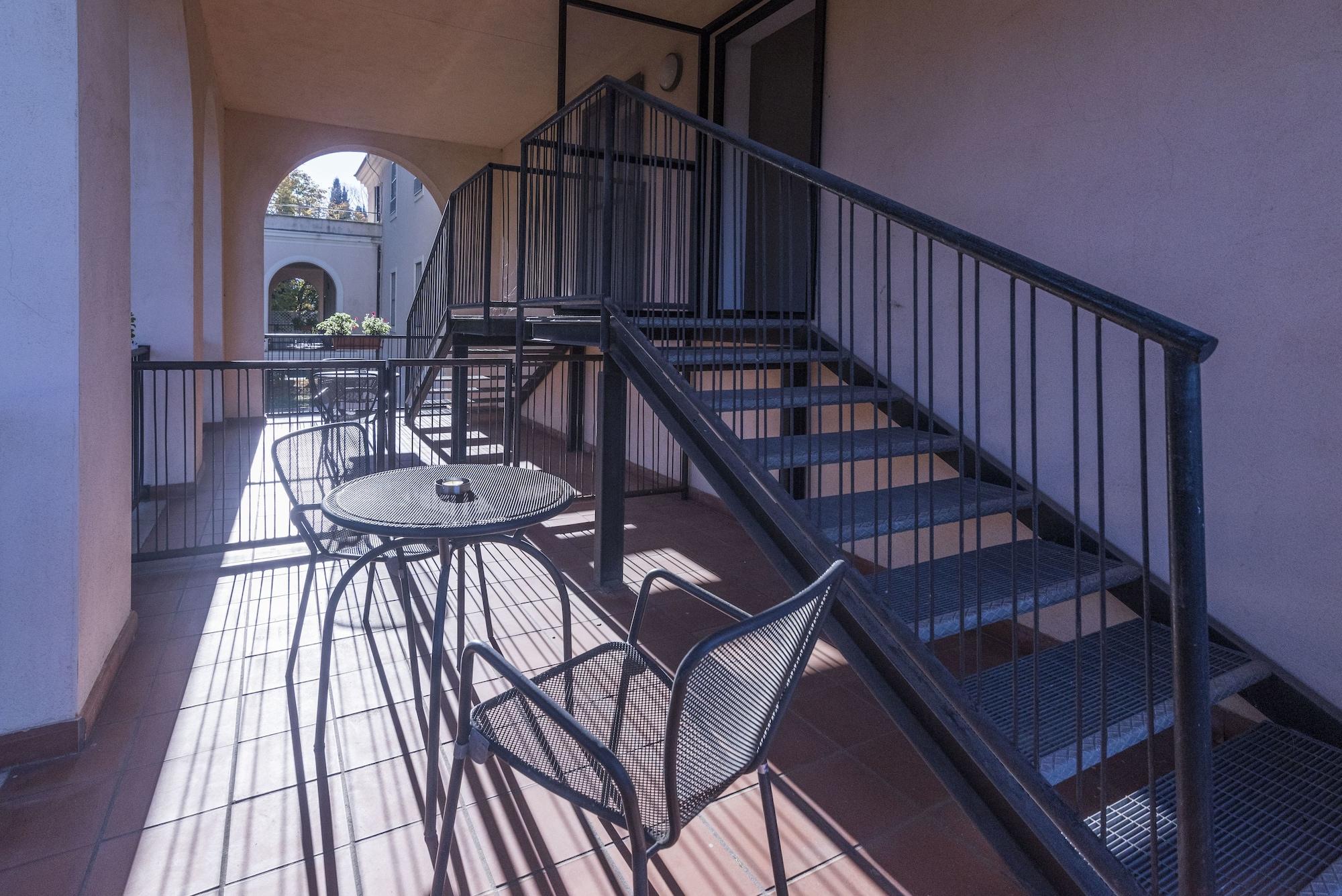Hotel Villa Del Cardinale Norma Exteriör bild