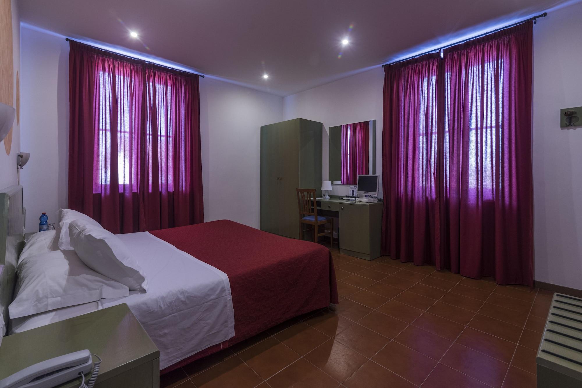 Hotel Villa Del Cardinale Norma Exteriör bild