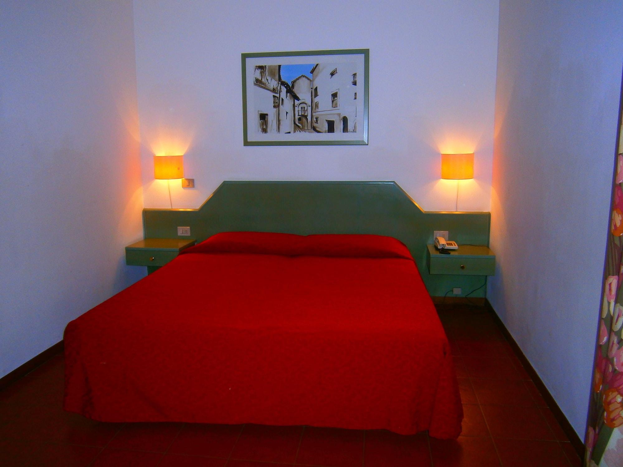 Hotel Villa Del Cardinale Norma Exteriör bild