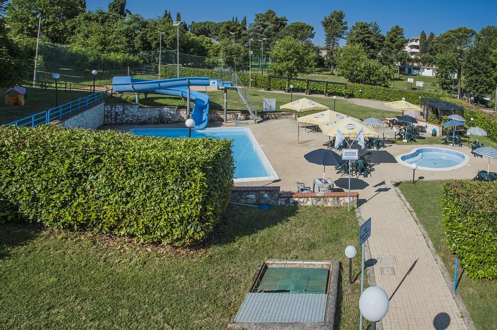 Hotel Villa Del Cardinale Norma Exteriör bild